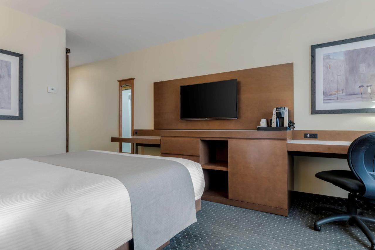 Best Western Plus Woodstock Hotel Conference Centre Luaran gambar