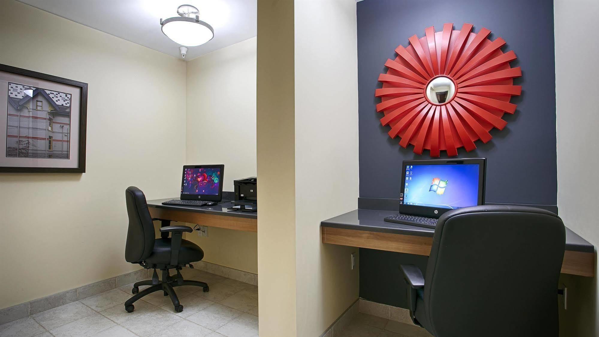 Best Western Plus Woodstock Hotel Conference Centre Luaran gambar